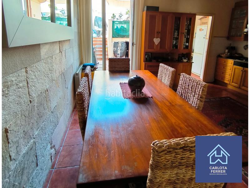 Foto 37fc76cc-9c6f-4860-b211-7c1dae5ac481. Reihenhaus mit kamin heizung in Centre Masnou (El)