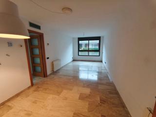 Etagenwohnung  Travessia esglsia. Piso de 102 metros finca 2007