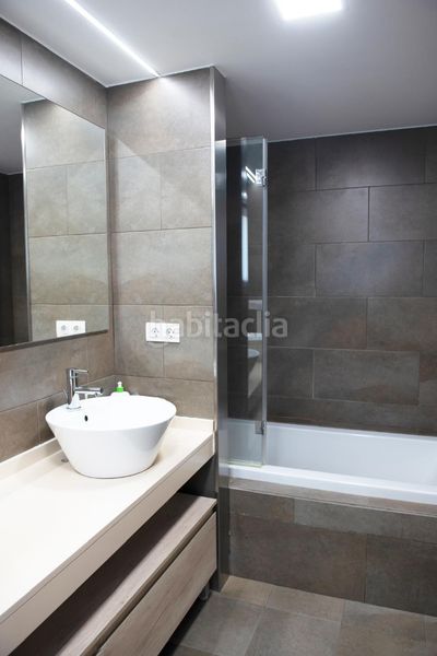 Foto 182fe34e-c544-49d3-92c7-3c216b183c2f. Xalet amb calefacció aparcament piscina a Alella
