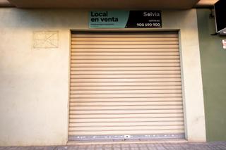 Local Comercial a Avenida avenida de la rivera 16. Oportunidad de inversión en una ubicación estratégica!