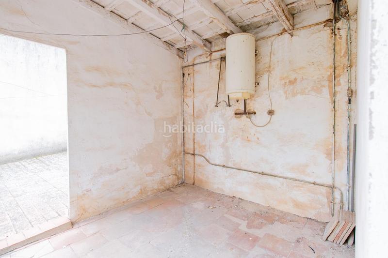 Foto fbf7440c-25f3-440b-95a6-931b3295a198. Chalet casa esquinera para reformar en Nules