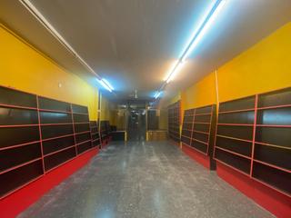 Lloguer Local Comercial  Barcelona. Local en alquiler en puçol