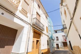 Masia  Calle francesc roca. Casa en casco antiguo de puçol