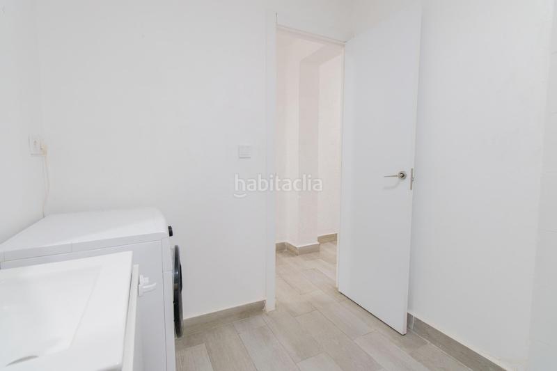 Foto 2879a250-7a02-4a65-bf02-e3d785c8105d. Piccolo appartamento in calle mestre serrano 55 in Puçol