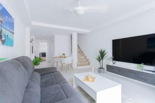 Casa adossada  Liria. Espacio, luz y vistas en sagunto adosado de 4 plantas con terraz