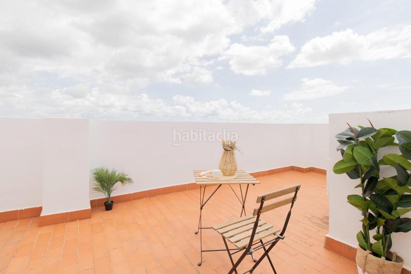 Foto 39a051df-3f02-4e42-bffa-2537d20c278e. Semi detached house with parking in Centro-El Castillo Sagunt