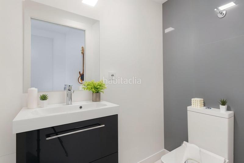 Foto 70188a98-8ac6-4bf7-ba0c-cdeb0b32c47f. Semi detached house with parking in Centro-El Castillo Sagunt