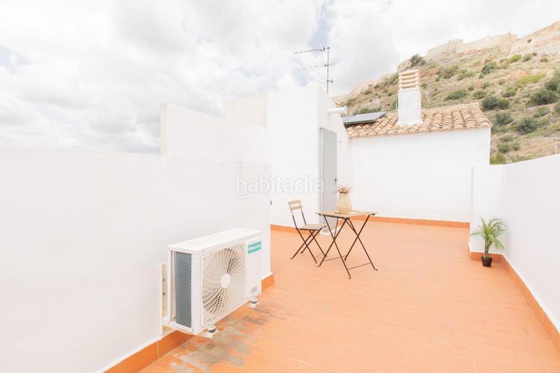 Foto b72784d3-db58-4677-ba31-2f0d3909a230. Semi detached house with parking in Centro-El Castillo Sagunt