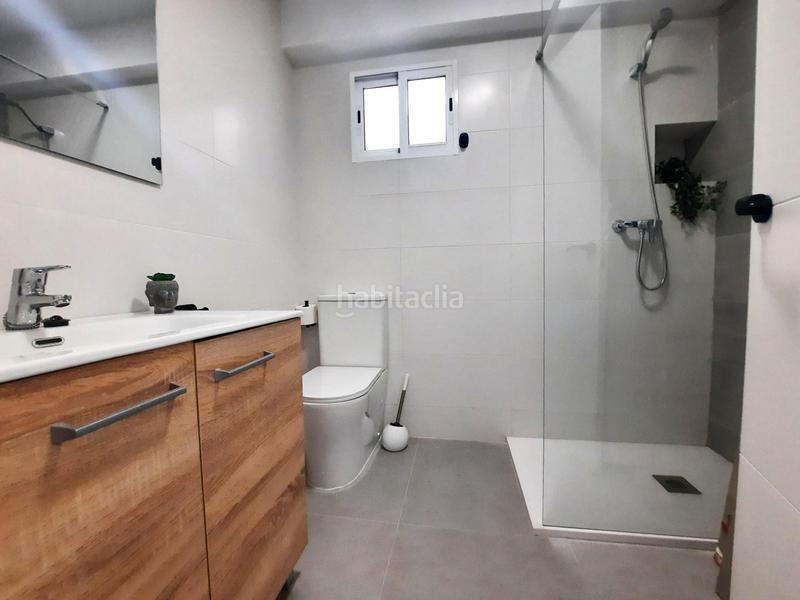 Foto bc6ba3c2-08db-4542-97ab-6e18c3fc6be7. Alquiler apartamento alquiler ! en Chilches
