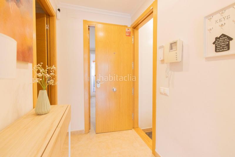 Foto 0f6d4b00-ed33-4686-8150-c3f52f8616f5. Casa adosada  lista para entrar a vivir en el centro en Foios