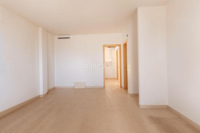 Foto fc1b5e8b-e1a7-4590-a7f2-5e5b8691372e. Casa adossada amb aparcament piscina a Playa-Ben Afeli Almazora / Almassora