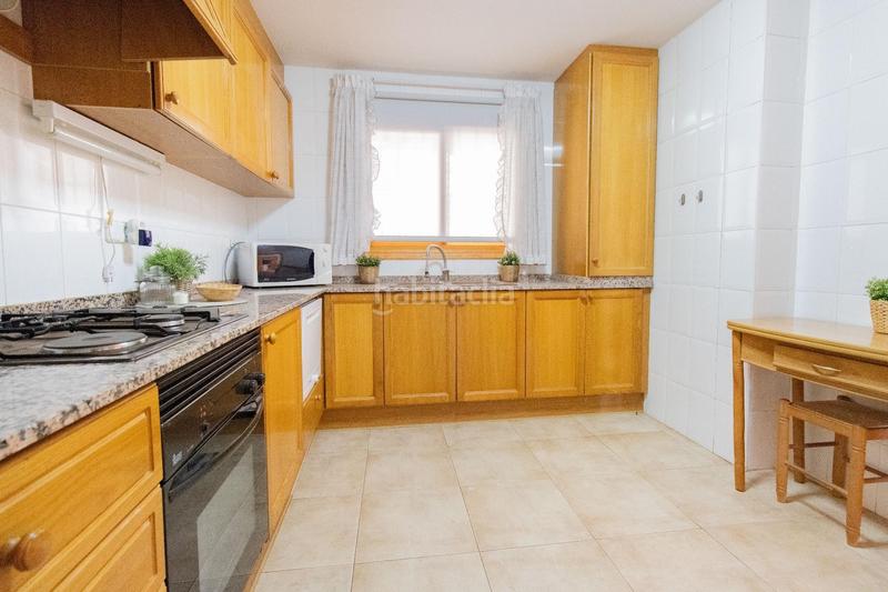 Foto 01908142-8d8a-433f-b110-d000ed12e3b2. Casa adosada adosado esquinero en naquera!!! en Casco Urbano Náquera