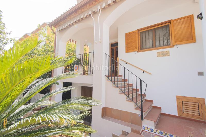 Foto 13d4b4d7-9699-495e-ab43-af06544a790d. Casa adosada adosado esquinero en naquera!!! en Casco Urbano Náquera