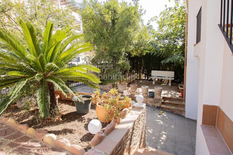 Foto 18494bf4-b441-4b26-9275-59bf4841a623. Casa adosada adosado esquinero en naquera!!! en Casco Urbano Náquera