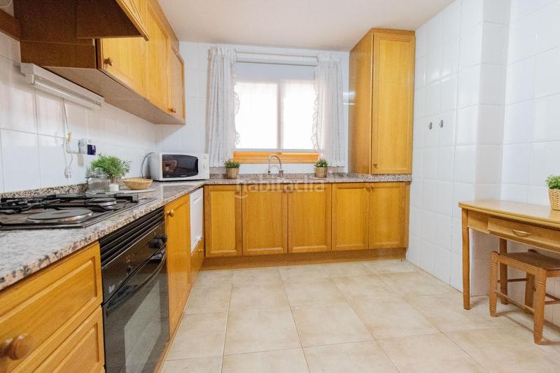 Foto 33d50889-7229-4c69-81d8-355b9f4eb307. Casa adosada adosado esquinero en naquera!!! en Casco Urbano Náquera