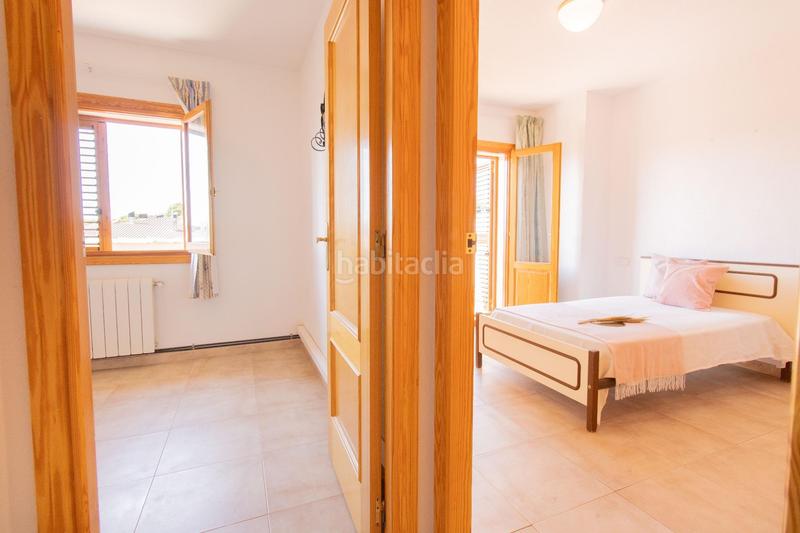 Foto 3a3b1d15-b0a0-446e-8434-ddc56e1e2975. Casa adosada adosado esquinero en naquera!!! en Casco Urbano Náquera