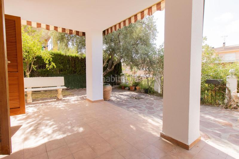 Foto b7bb5554-14bc-4b5c-988a-df2a39e9e039. Casa adosada adosado esquinero en naquera!!! en Casco Urbano Náquera