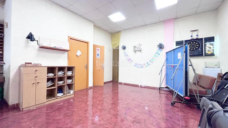 Foto 1de0fa2b-7eed-4657-94db-fb236d967448. Location local commercial dans Massamagrell