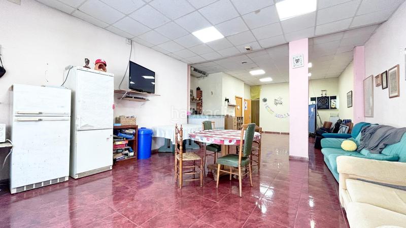 Foto d44d5ce1-28f7-48bf-b9d5-6c994eb27d06. Location local commercial dans Massamagrell