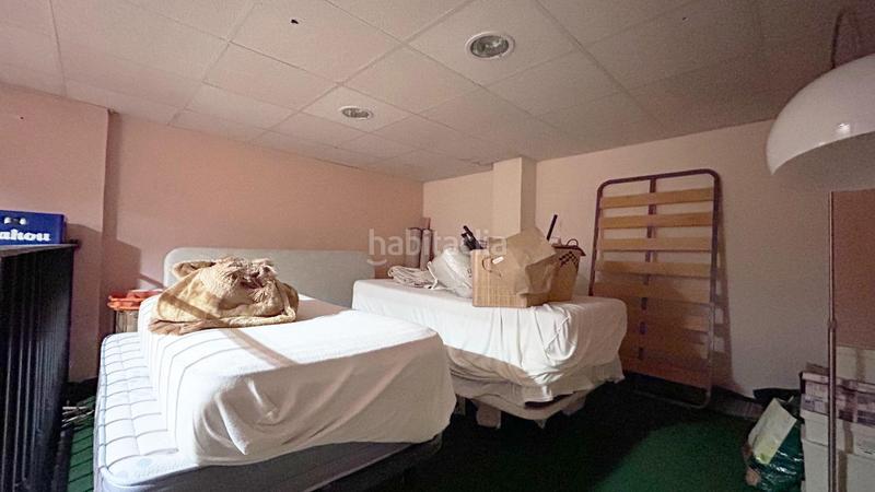 Foto f663fb07-5bca-48e9-bdd8-84b927bea1f3. Location local commercial dans Massamagrell