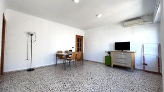 Affitto Piccolo appartamento  Calle colon. Alquiler en moncada!