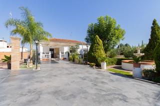 Xalet a La Conarda-Montesano. Chalet en venta en bétera  zona la conarda