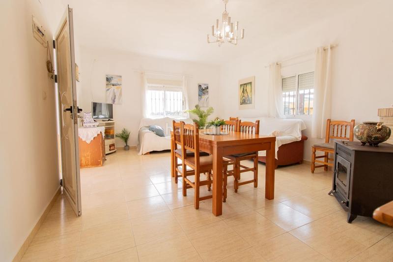 Foto 8a9aa24b-b48f-4709-8111-a892935eb5c5. Chalet avec parking piscine dans Albalat dels Tarongers