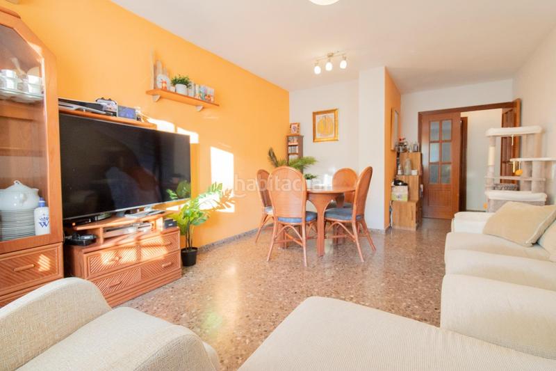 Foto 12632b46-6e57-4a73-87ec-d15437d87fc5. Etagenwohnung mit parking in Malva Rosa Valencia