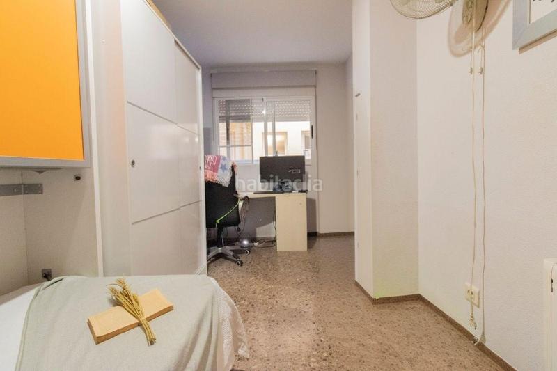 Foto 4284a249-78c1-42b1-a9ae-73df685e5877. Etagenwohnung mit parking in Malva Rosa Valencia