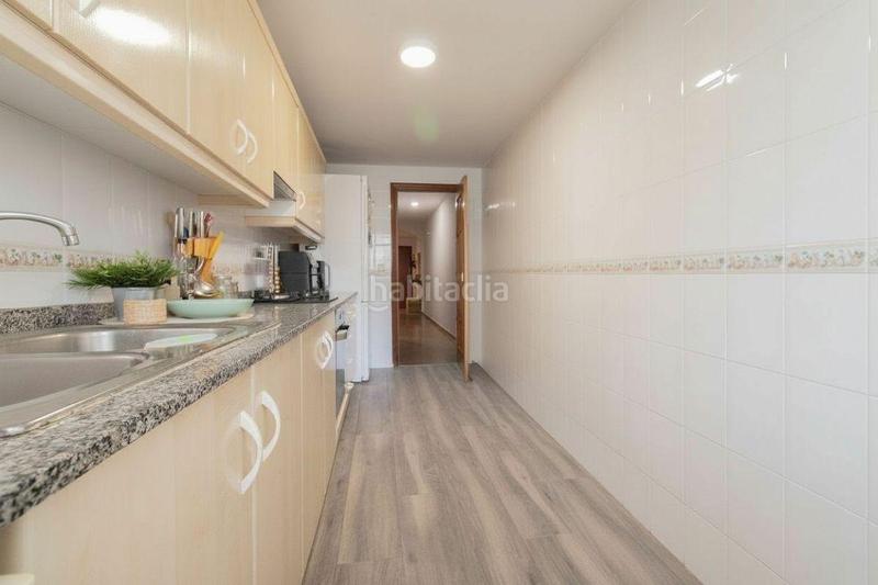 Foto 99e8375b-a1f1-447d-ace6-7825cca2e3f8. Etagenwohnung mit parking in Malva Rosa Valencia