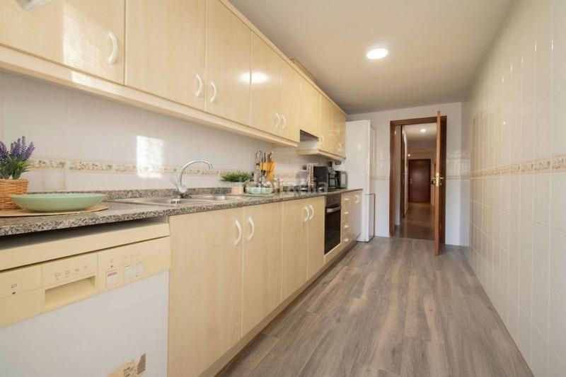 Foto df78b7c6-6afe-41c9-b847-65172b1bd33d. Etagenwohnung mit parking in Malva Rosa Valencia