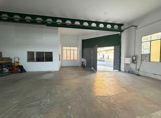 Lloguer Aparcament cotxe a Calle sant josep 81. Oportunidad única! nave industrialalmacén en alquiler en albuixe