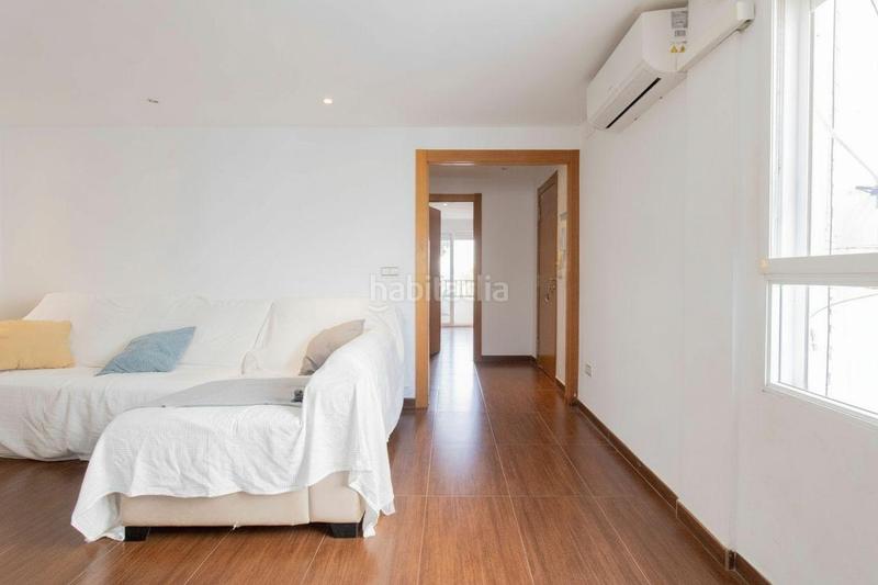 Foto 98cb46db-a0ec-47ab-9e32-8b875a4577e2. Appartement dans El Castellar i l'Oliverar Valencia