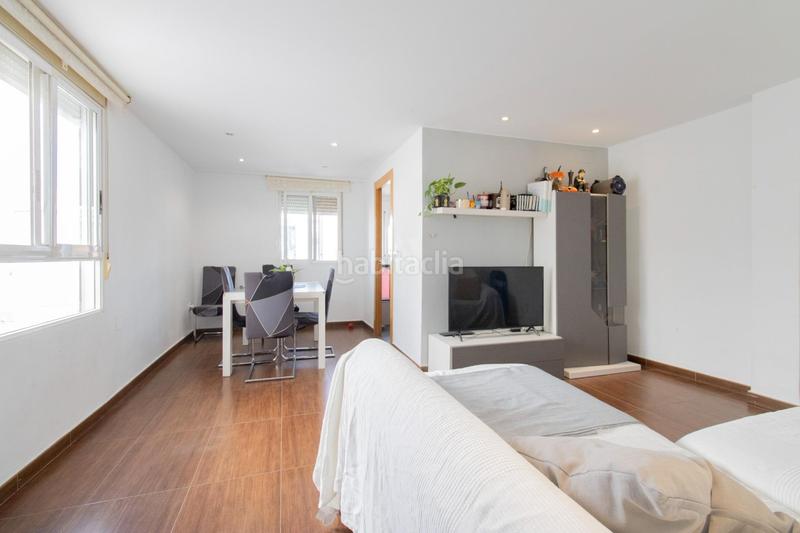 Foto fad01e89-417e-4fd0-8b77-5f0483d8ebf7. Appartement dans El Castellar i l'Oliverar Valencia