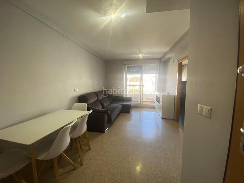 Foto 108c0075-114d-4314-bf1e-3715f245edcb. Zweistöckige wohnung in calle nou d'octubre 3 in Albuixech