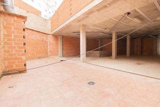 Miete Geschäftsraum  Calle calle serreta. Oportunidad enorme local comercial en massamagrell