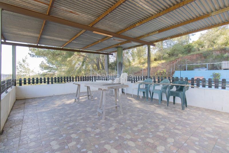 Foto 0e6b177d-fc53-4202-ab95-ce7822c409c0. Masia amb piscina a Algímia de Alfara