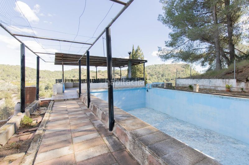 Foto 18ed6314-7451-413f-863e-a68d0c55adb2. Masia amb piscina a Algímia de Alfara