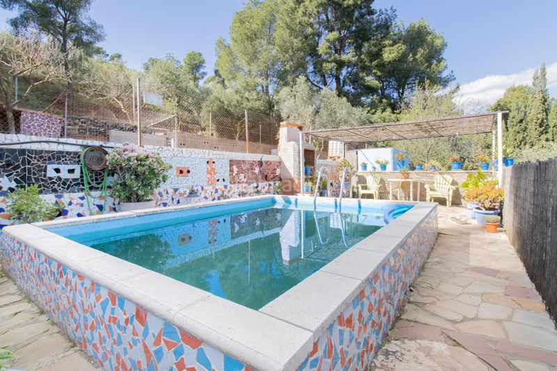 Foto c1ae00b0-c808-4480-a0cd-39c32100336a. Masia amb piscina a Algímia de Alfara