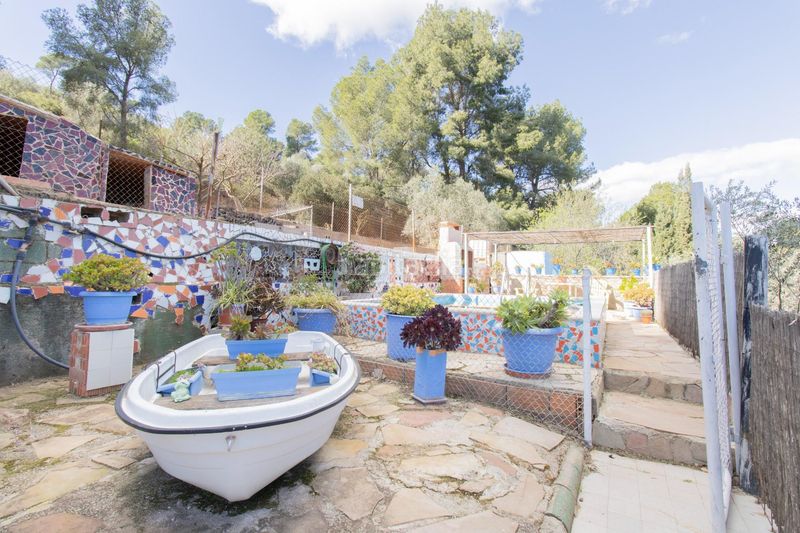 Foto c6f52406-58cc-4c74-9907-afcff63c95d7. Masia amb piscina a Algímia de Alfara