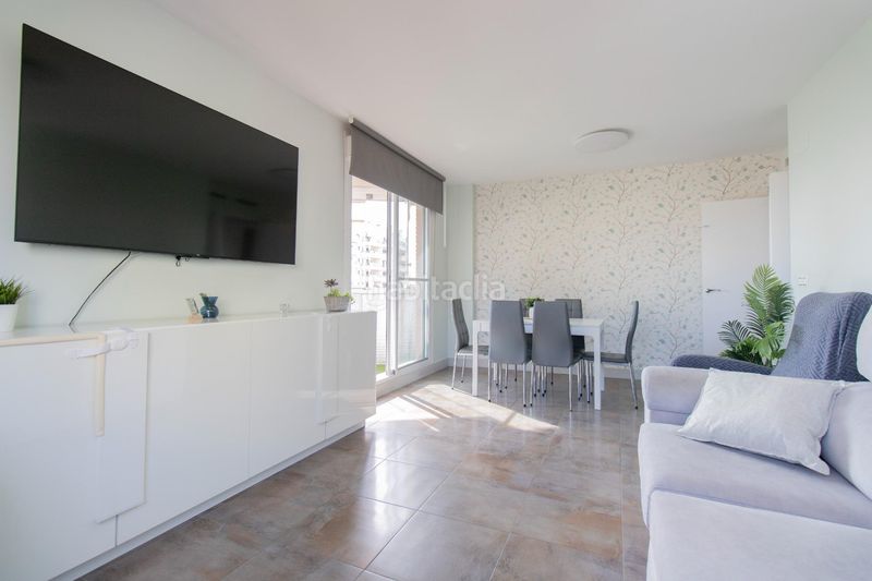 Foto 510ee5a6-a6f1-44c3-9a83-ae24016ef0f2. Apartament amb piscina a Platja de la Pobla de Farnals Pobla de Farnals (la)