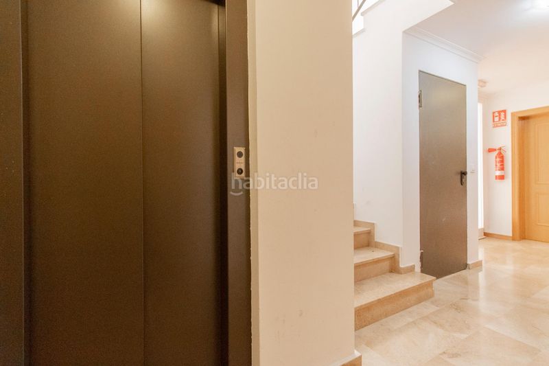 Foto 4d971d28-ac53-4737-89e3-1596df80036e. Pis a calle del riu millars 2 a Padre Jaime-Los Cabos Sagunt