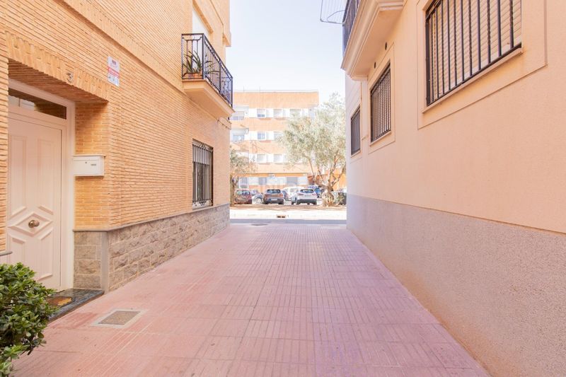 Foto 52984546-ef26-493e-b12c-6516ce958251. Pis a calle del riu millars 2 a Padre Jaime-Los Cabos Sagunt