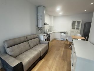 Location Rez-de-chaussée à Nuevo Centro. Alquiler bajo completamente nuevo a estrenar