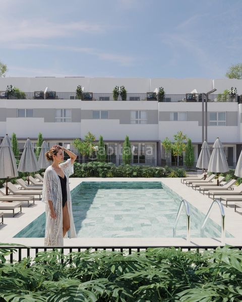 Foto d25f0769-499b-43cd-b56c-139dd61db2d1. Casa adossada a Massamagrell