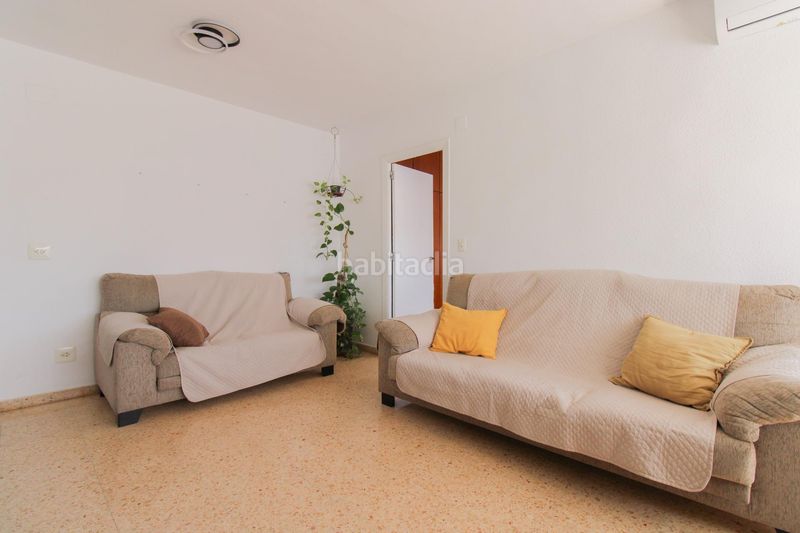 Foto 13508814-1082-4ea4-8e84-6aee23caad06. Pis a Pobla de Farnals Pobla de Farnals (la)