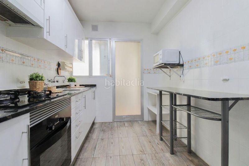 Foto 811e93dd-2c0d-4d20-b8ff-4775840a7e51. Pis a Pobla de Farnals Pobla de Farnals (la)