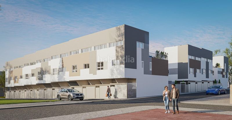 Foto af1e5679-1a7f-4cf9-b393-ef0d5d3c9ca7. Casa adossada amb aparcament piscina a Massamagrell