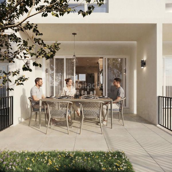 Foto bc14730b-bc10-475c-b1dc-ae1a5cc9d83b. Casa adossada amb aparcament piscina a Massamagrell