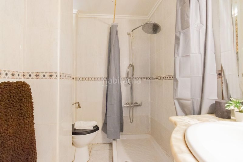 Foto b3d8c49f-4dca-4c17-92e4-51fa08506aaa. Pis a malvarrosa 121 a Malva Rosa Valencia